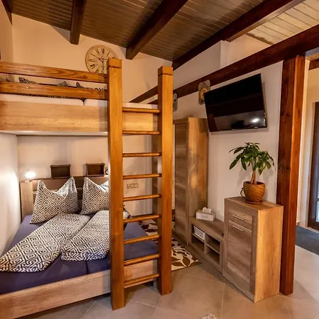 Apartmán Pod Hradem - Vranovská Přehrada, Bítov-horka